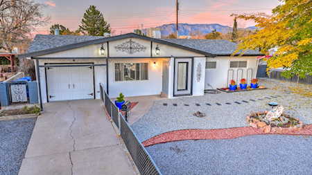11705 Ralph Ave NE Albuquerque, NM 87112