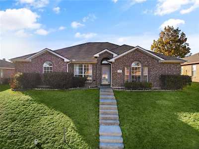 115 S Rolling Meadows Drive Wylie, TX 75098