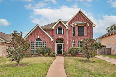 7511 Timber Ridge Trl Sugar Land, TX 77479