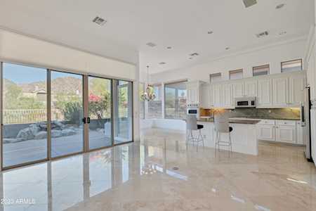 3034 E Squaw Peak Circle Phoenix, AZ 85016
