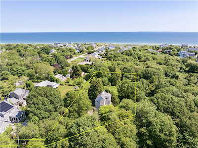 303 Carpenter Dr South Kingstown, RI 02879