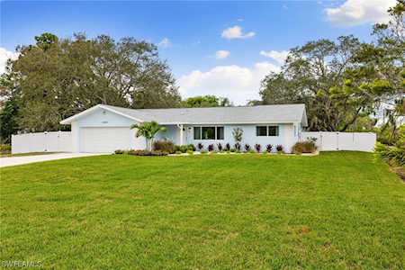 27635 Imperial River Rd Bonita Springs, FL 34134