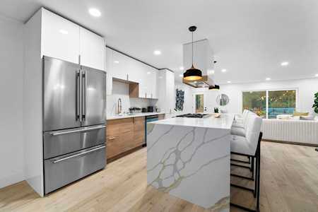 434 Bear Valley Parkway Escondido, CA 92025