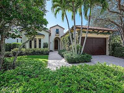 1581 Marsh Wren Ln Naples, FL 34105