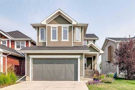 326 River Heights Dr Cochrane, AB T4C 0H9