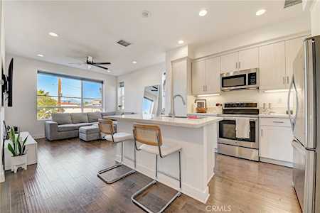 1008 Roble Place Montebello, CA 90640