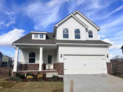 512 Lyness Drive Smyrna, TN 37167