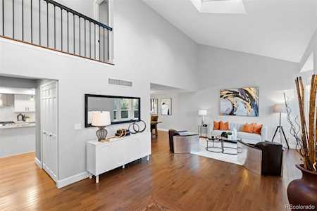 6068 S Jamaica Ct Englewood, CO 80111