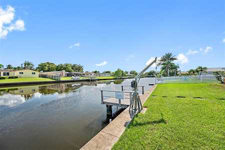 2187 Waterside Dr Clearwater, FL 33764