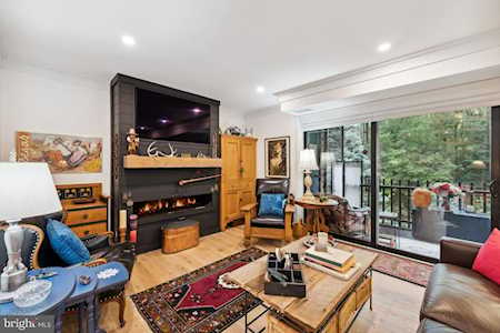 11615 Vantage Hill Rd #12C Reston, VA 20190