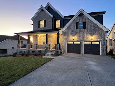 3351 Cherry Jack Lane Thompsons Station, TN 37179