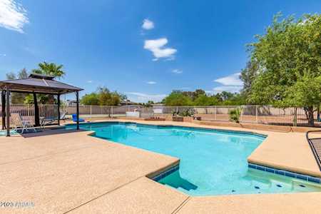 7146 W Villa Theresa Dr Glendale, AZ 85308