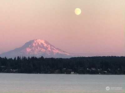 12922 Thomas Rd NW Gig Harbor, WA 98329