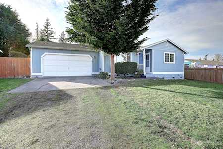 1930 Edgewood Dr Camano Island, WA 98282