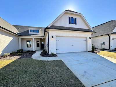 467 Raleigh Elm Drive Huntsville, AL 35824