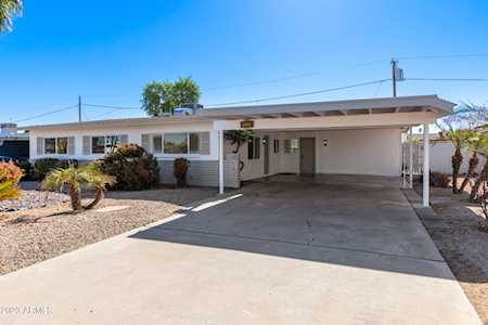 3221 E Andorra Dr Phoenix, AZ 85032