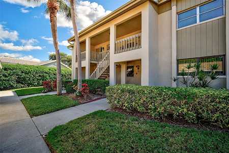7137 Wood Creek Dr #102 Sarasota, FL 34231