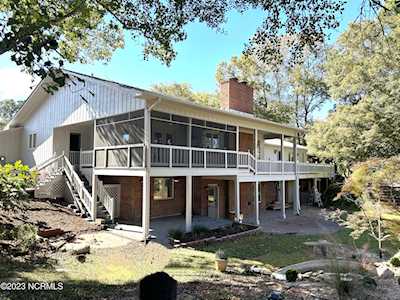 9712 Sturgeon Dr NE Leland, NC 28451