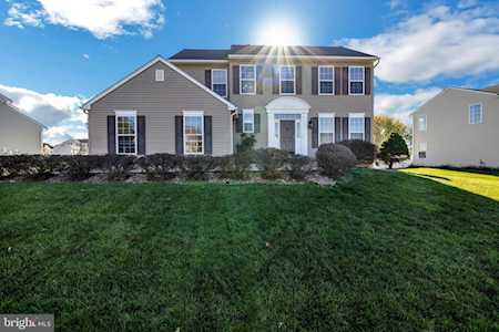 21 Crestpoint Dr New Castle, DE 19720