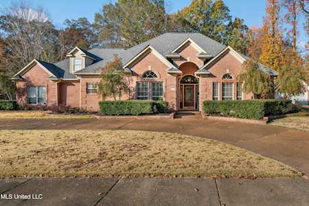 6429 Darren Dr Olive Branch, MS 38654