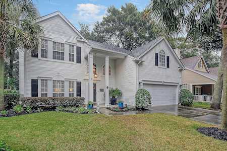 1643 Lazylake Court James Island, SC 29412