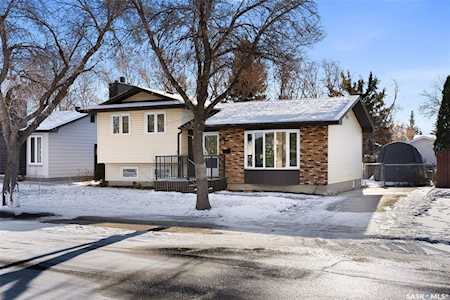 103 Dale Crescent Regina, SK S4N 5J6