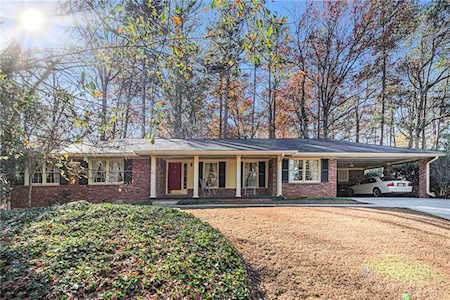 2397 Sagamore Hills Drive Decatur, GA 30033
