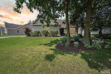 121 Skyline Dr Oceola Twp, MI 48843