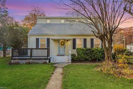 11 Beaconsdale Ln Newport News, VA 23601