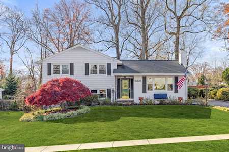 5209 Light St Springfield, VA 22151