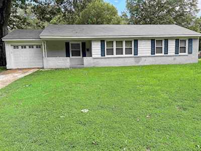 1572 Sea Isle Rd Memphis, TN 38117