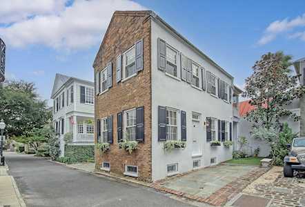 9 Lamboll Street Charleston, SC 29401