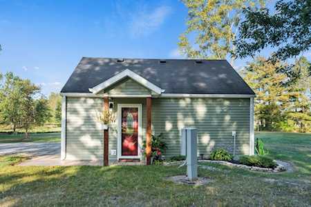 6043 N Timber Lane Road Churubusco, IN 46723