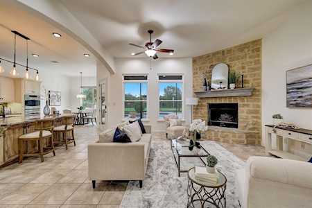 555 Shelf Rock Driftwood, TX 78619
