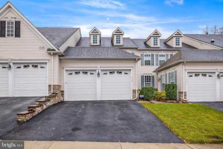 713 Shallop Ct Millersville, MD 21108