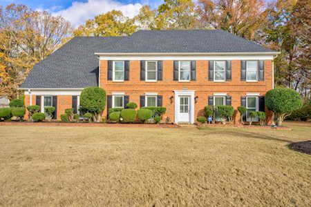 10306 Beaver Run Cv Collierville, TN 38017