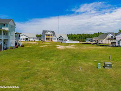 227 Everett Park Trl Holly Ridge, NC 28445