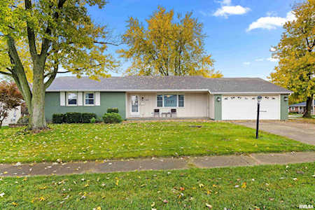 1001 Westminster Dr Washington, IL 61571