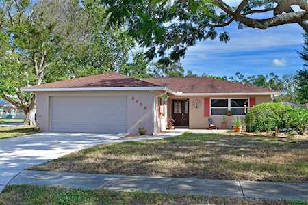5896 Whistlewood WAY Sarasota, FL 34232