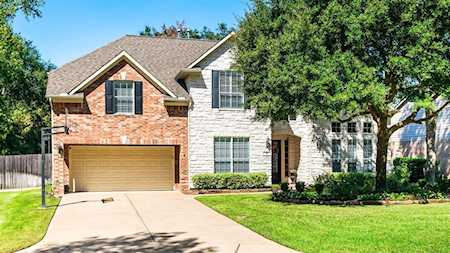 18 Wooded Path Place The Woodlands, TX 77382