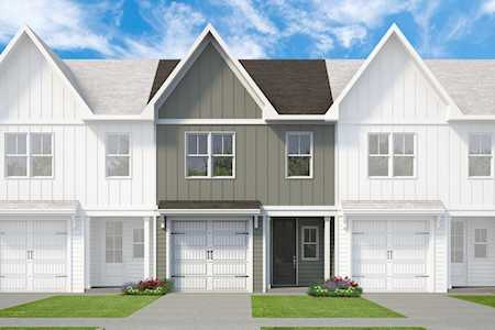 8917 James Creek Dr Ooltewah, TN 37363
