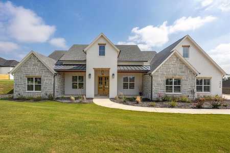 4020 Pinnacle Ridge Granbury, TX 76049