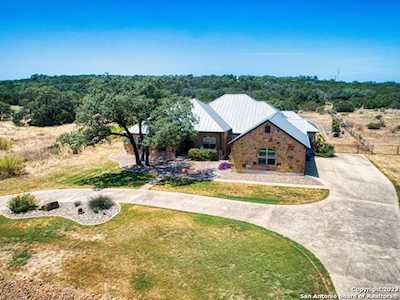 232 Copper Trace New Braunfels, TX 78132