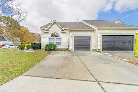 6234 Oakglen Dr Suffolk, VA 23435