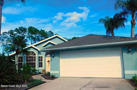 3936 Saint Armens Circle Melbourne, FL 32934