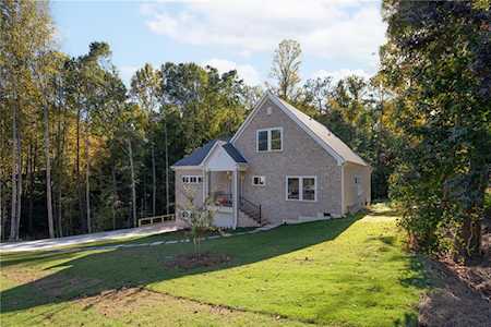735 Links View Drive Sugar Hill, GA 30518