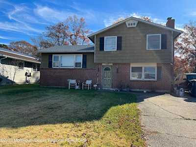 209 Twin Lakes Blvd Little Egg Harbor, NJ 08087