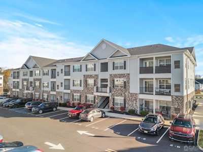635 Marion Lane Monroe, NJ 08831