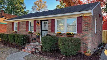 2029 Engle Ave Chesapeake, VA 23320