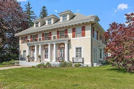 80 Washington St Leominster, MA 01453